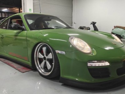 Supercar attitude Porsche 911 stancenation extremely low attitude