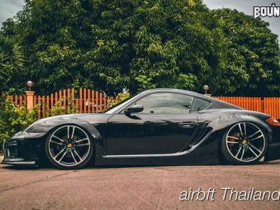 High horsepower Porsche Cayman 987 stancenation extremely low profile