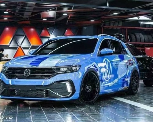 Young Desire Volkswagen TROC stancenation is built on a low profile