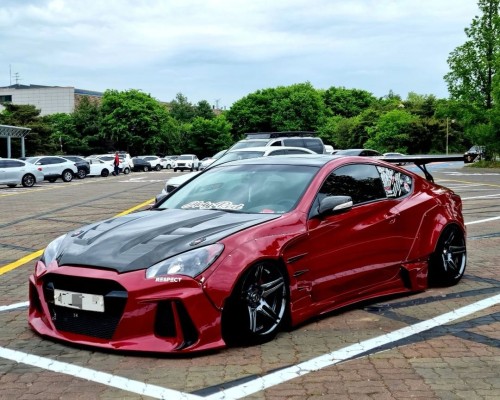 Lawns Coolpad x Stance Nation: The luxury choice for the perfect posture